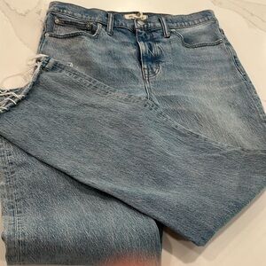 Madewell mid rise 90’s straight jean size 30